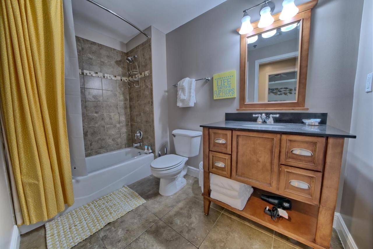 Sterling Breeze - Cozy Beachfront One Bedroom Condo パナマシティービーチ エクステリア 写真